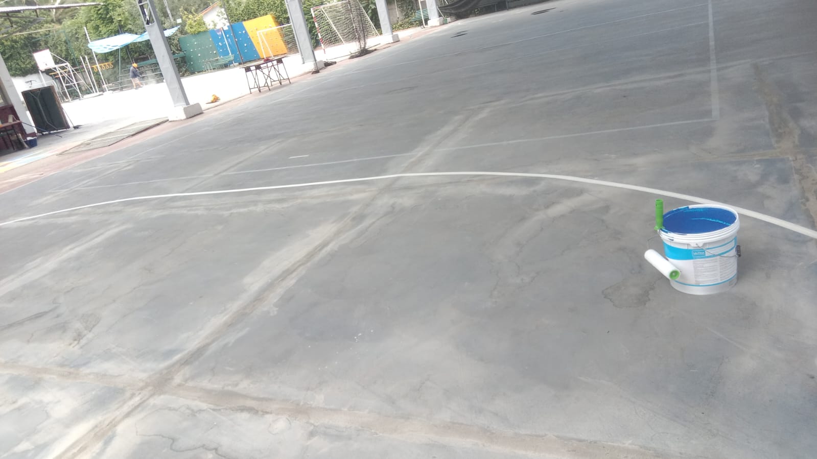 Pintura de canchas deportivas en Colegio Inglés