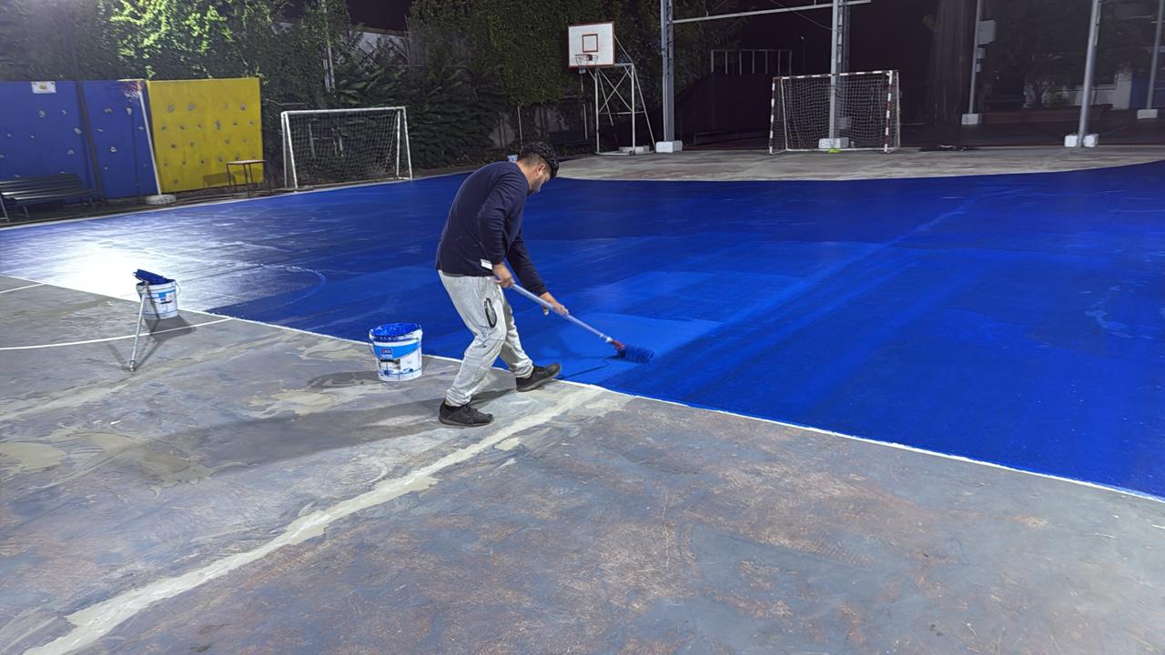 Pintura de canchas deportivas en Colegio Inglés